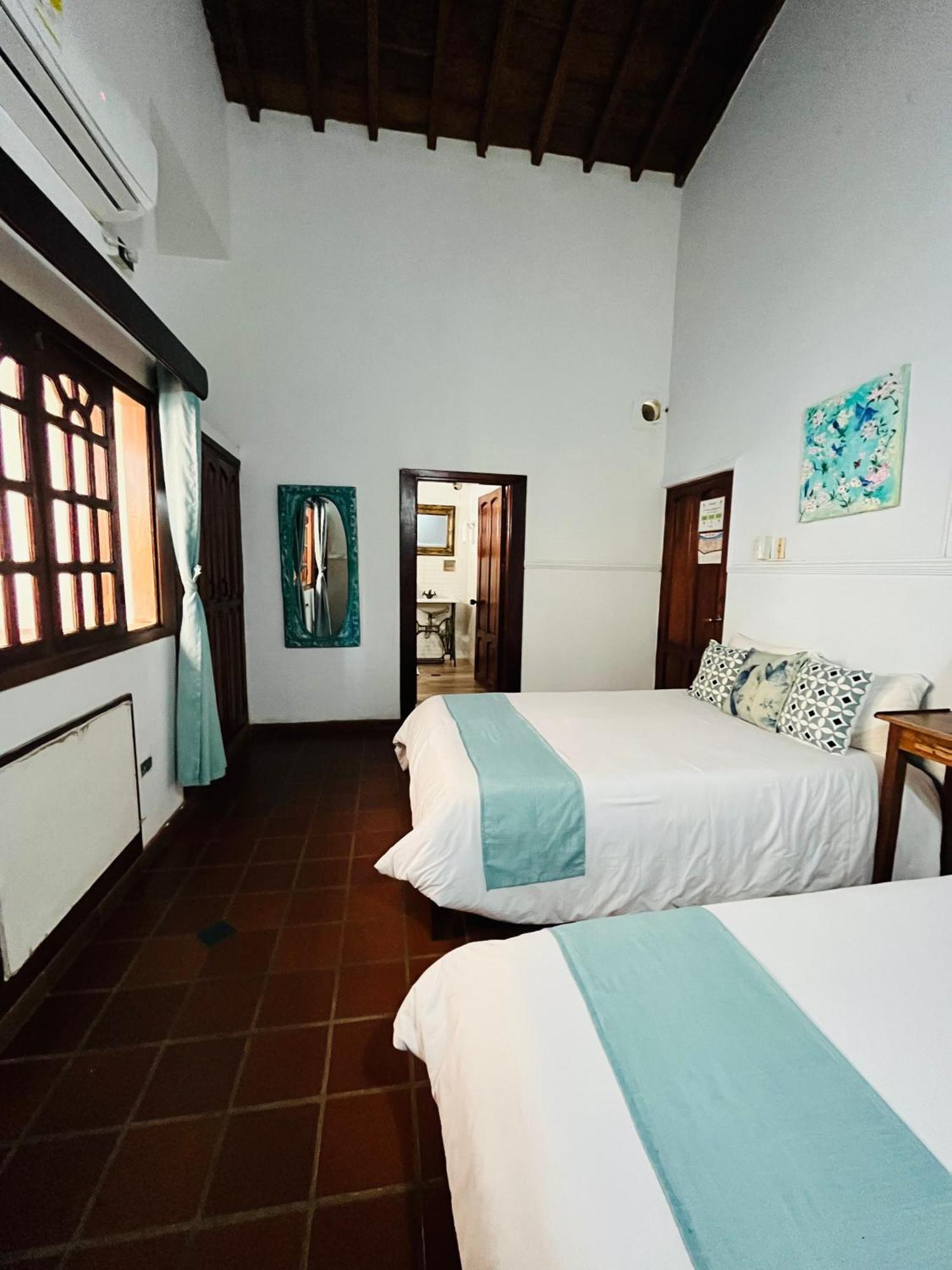 ホテル Casa Isabelita モンポス エクステリア 写真