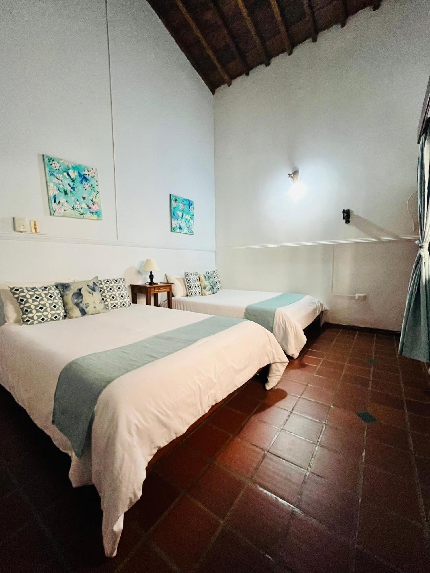 ホテル Casa Isabelita モンポス エクステリア 写真